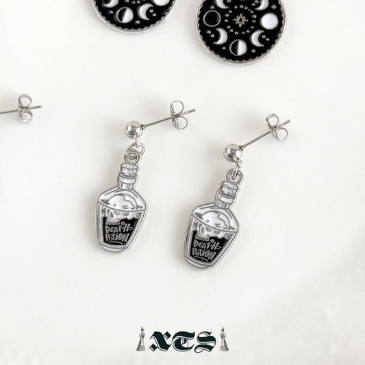 XTS Poison Bottle スカル ピアス イヤリング TS0309