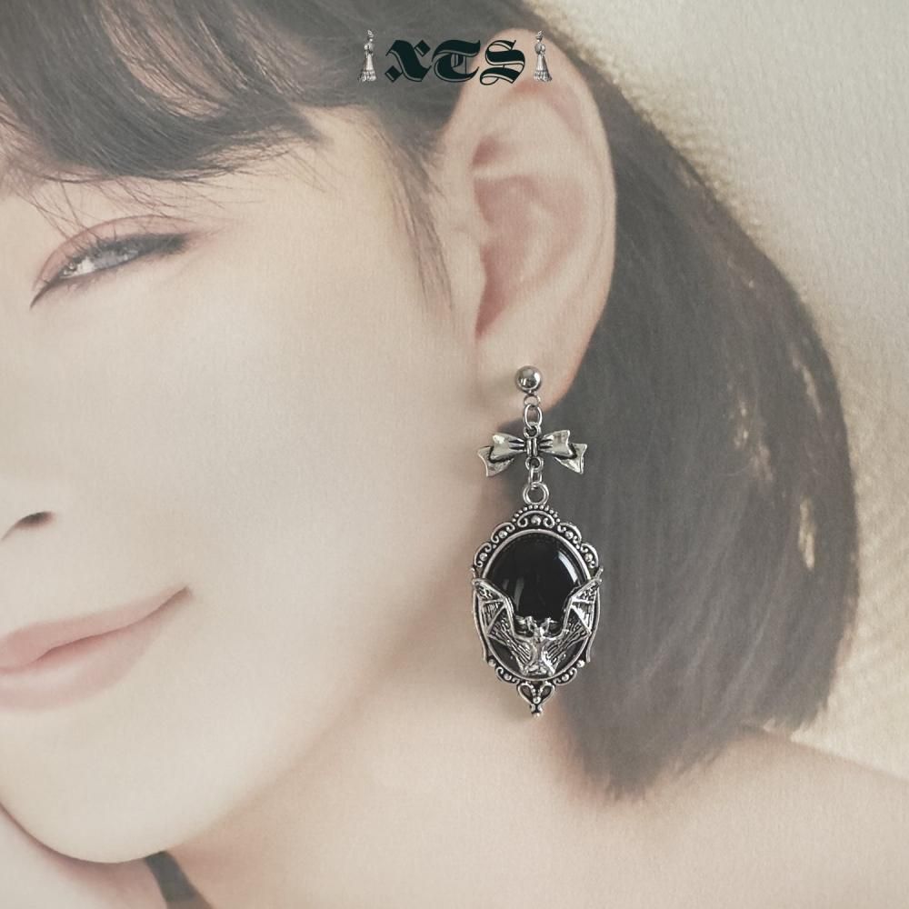 XTS Gothic Bat ピアス＆イヤリング BLACK
