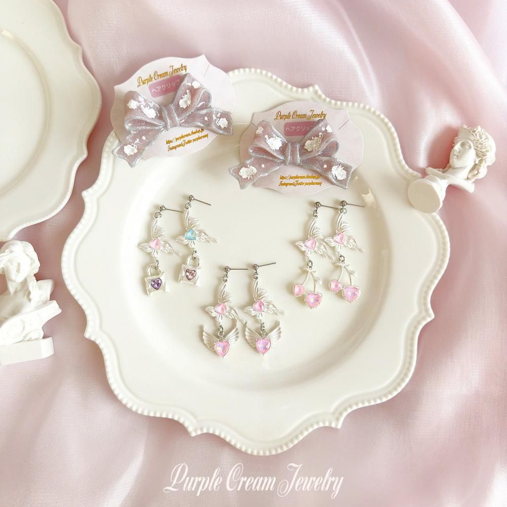 Purple Cream シャイニーバタフライシルバーピアス・イヤリング P1682