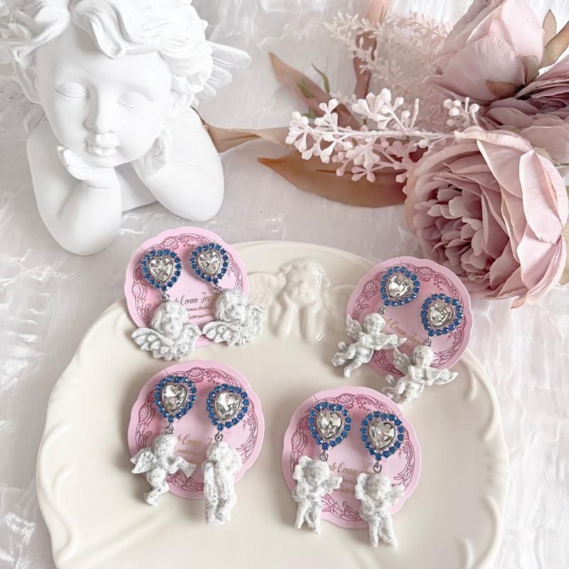 Purple Cream ハートビジュー&グリッターエンジェルピアス P1470