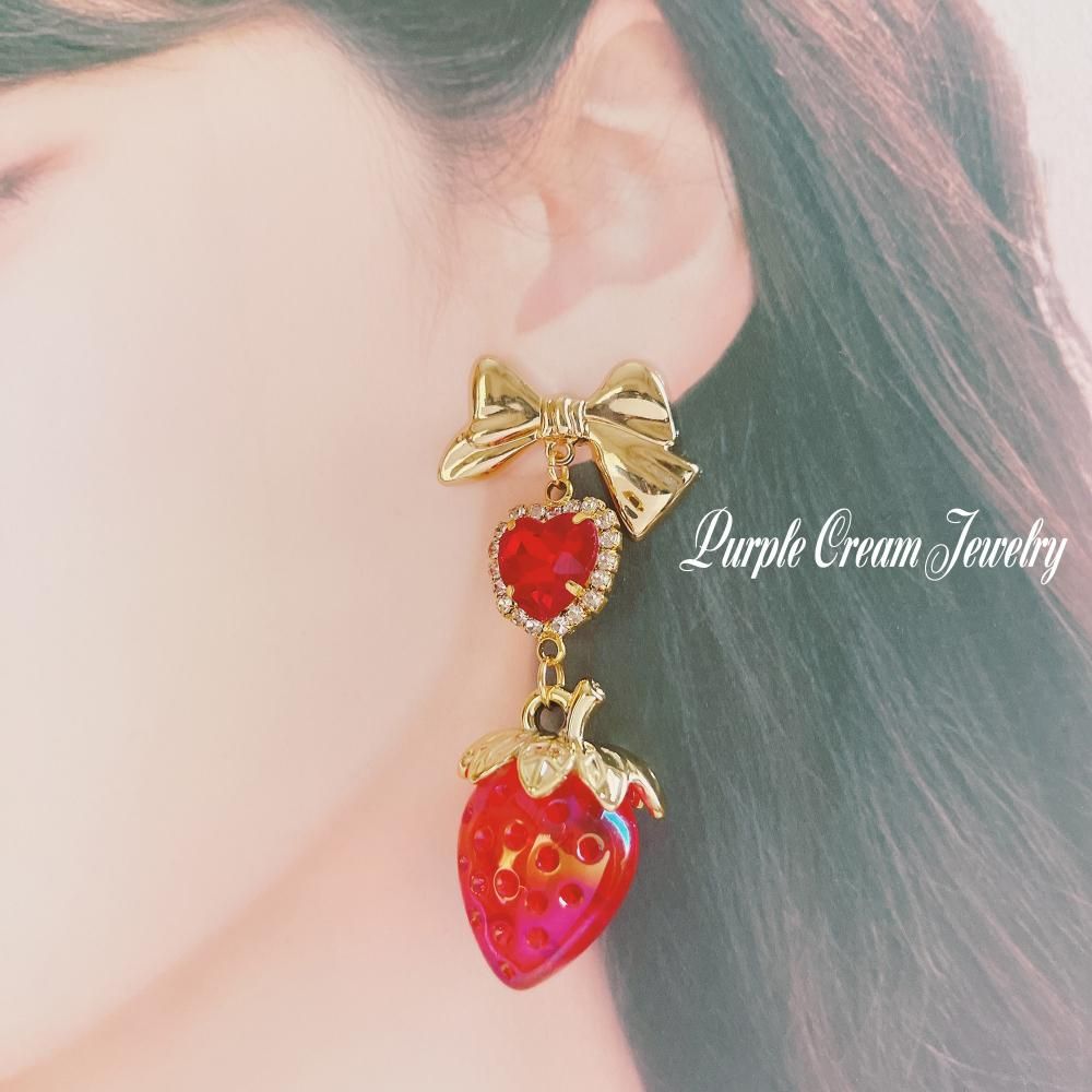 Purple Cream プリンセスストロベリーピアス・イヤリング P1526