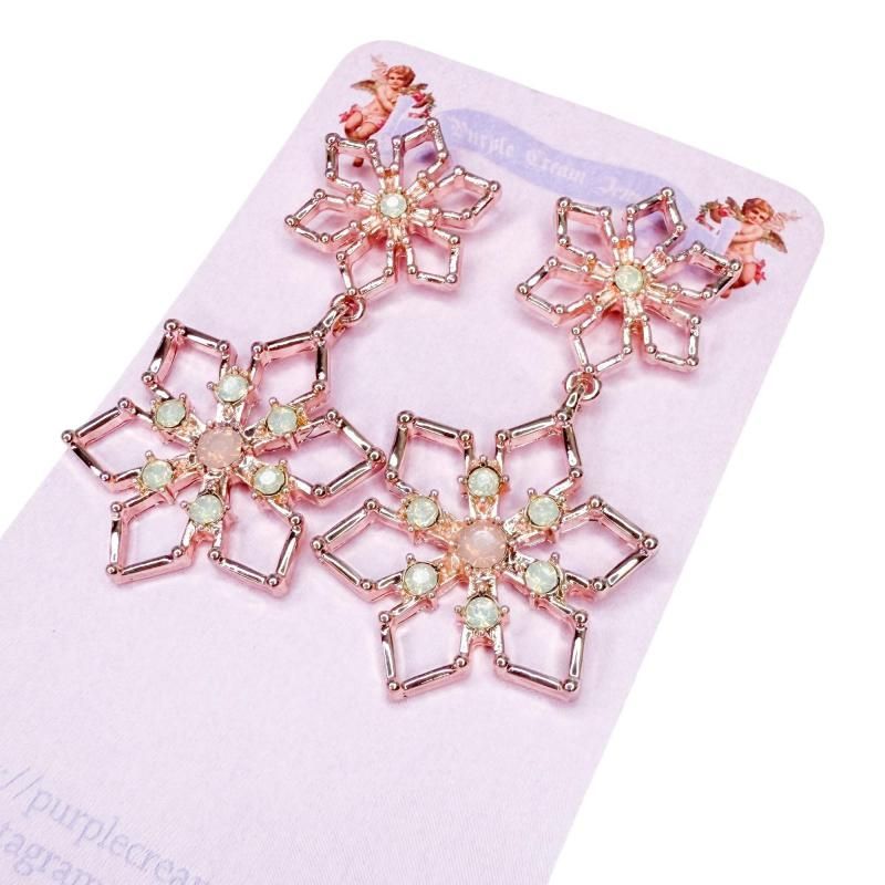 フラワーフレーム ピアス