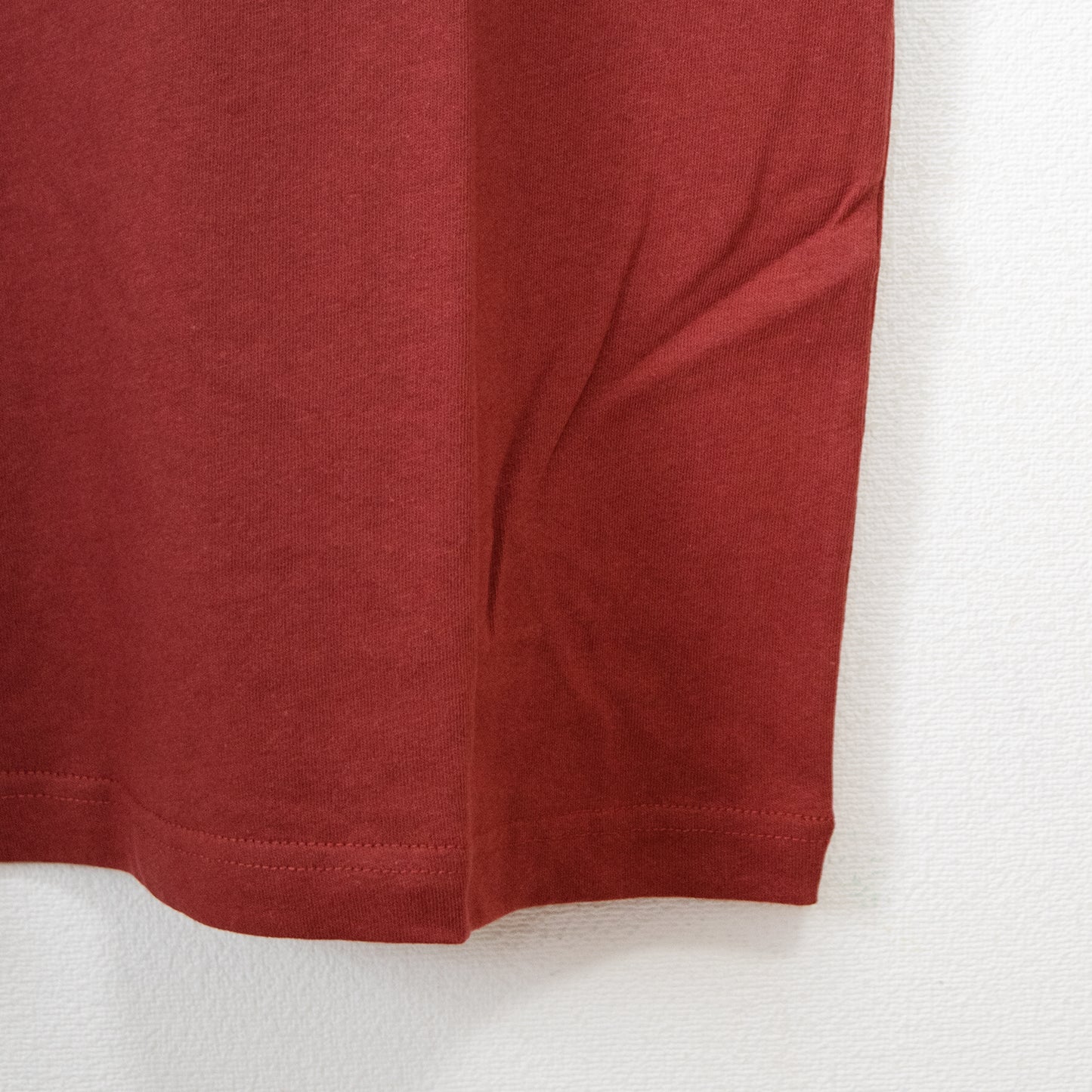 Nameneko Oversized Silhouette Photo Short Sleeve T-Shirt Wine Red