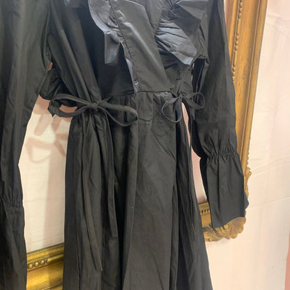 Vネックフリルサイドリボンワンピース BLACK