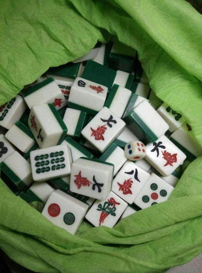 Mahjong tiles 500 piece wooden puzzle