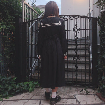 蝶々ワッペンセーラーワンピース BLACK