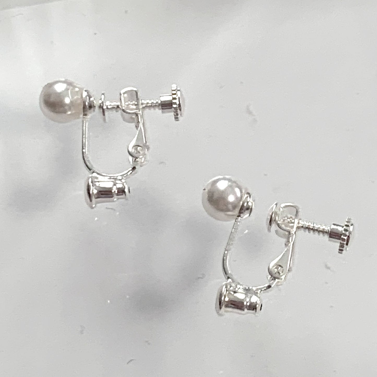 Earring converter with pearls