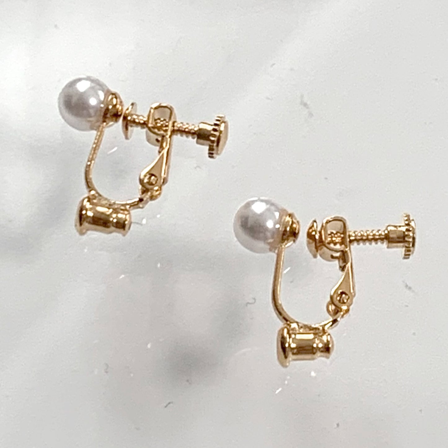 Earring converter with pearls