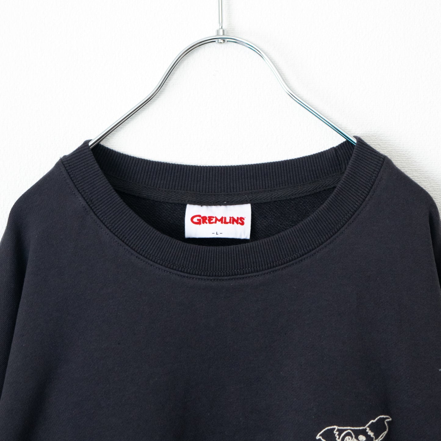 GREMLINS Embroidered Design Sweatshirt CHARCOAL