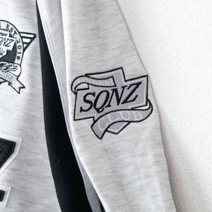 SEQUENZ/PIPING SPORT V/N SWEAT Heavy-duty poncho fleece piping sports V-neck sweatshirt in WHITE