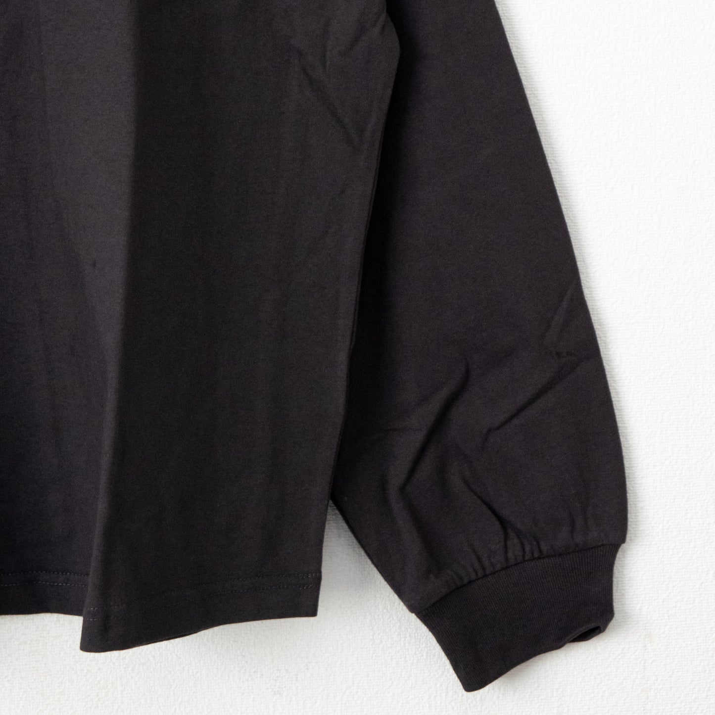 Jamiroquai Raglan Long T-Shirt in Charcoal