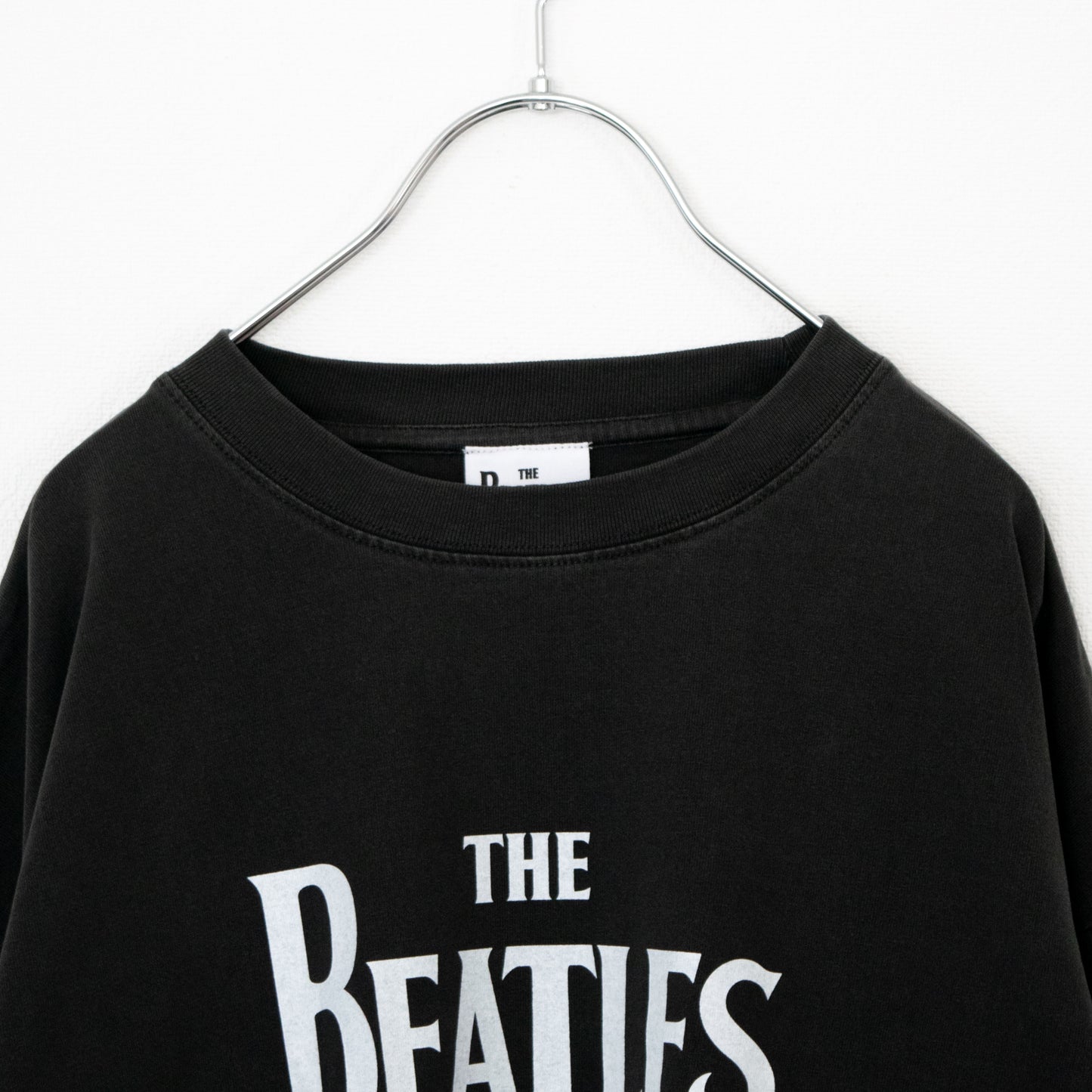 THE BEATLES Pigment Logo Long T-Shirt, Charcoal
