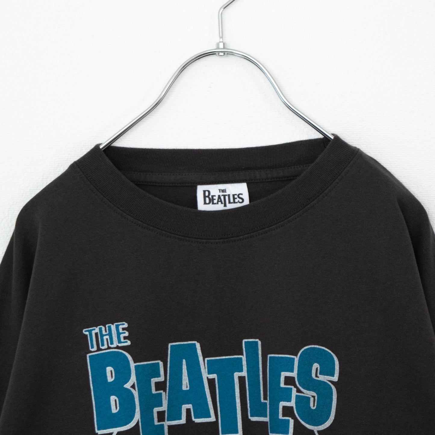 THE BEATLES Circle Photo Long T-Shirt, CHARCOAL