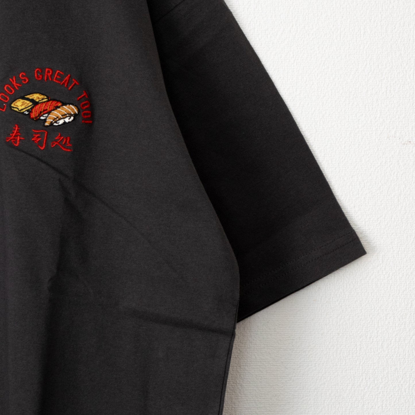 POWER TO THE PEOPLE JAPAN Series Sushi Back Embroidered Short Sleeve T-Shirt CHARCOAL