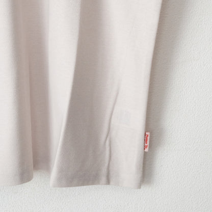 POWER TO THE PEOPLE JAPAN Series Satin Japanese Pattern Embroidered T-Shirt, Maneki-neko (Lucky Cat) Off White