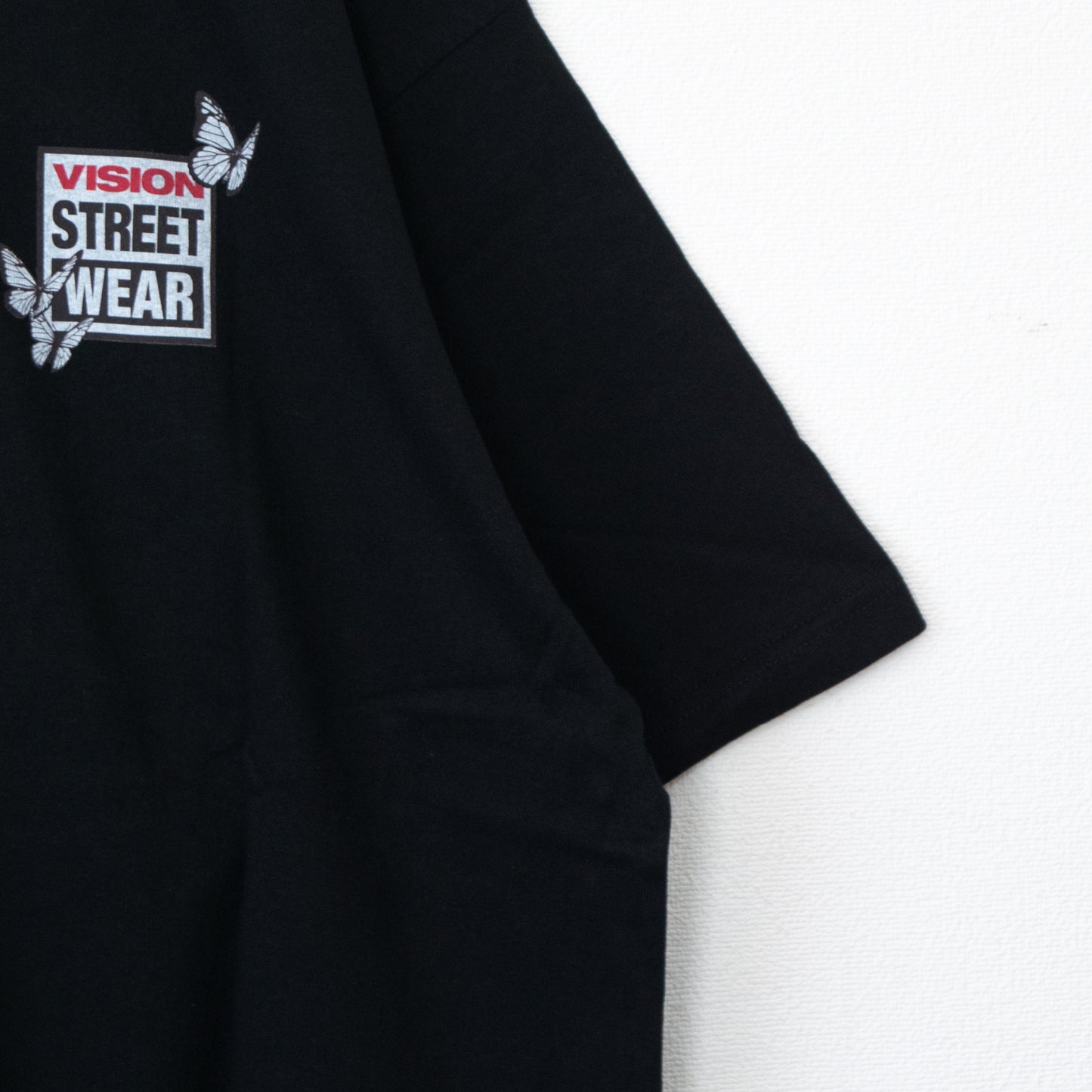 VISION STREET WEAR Butterfly Mag Logo T-Shirt BLACK
