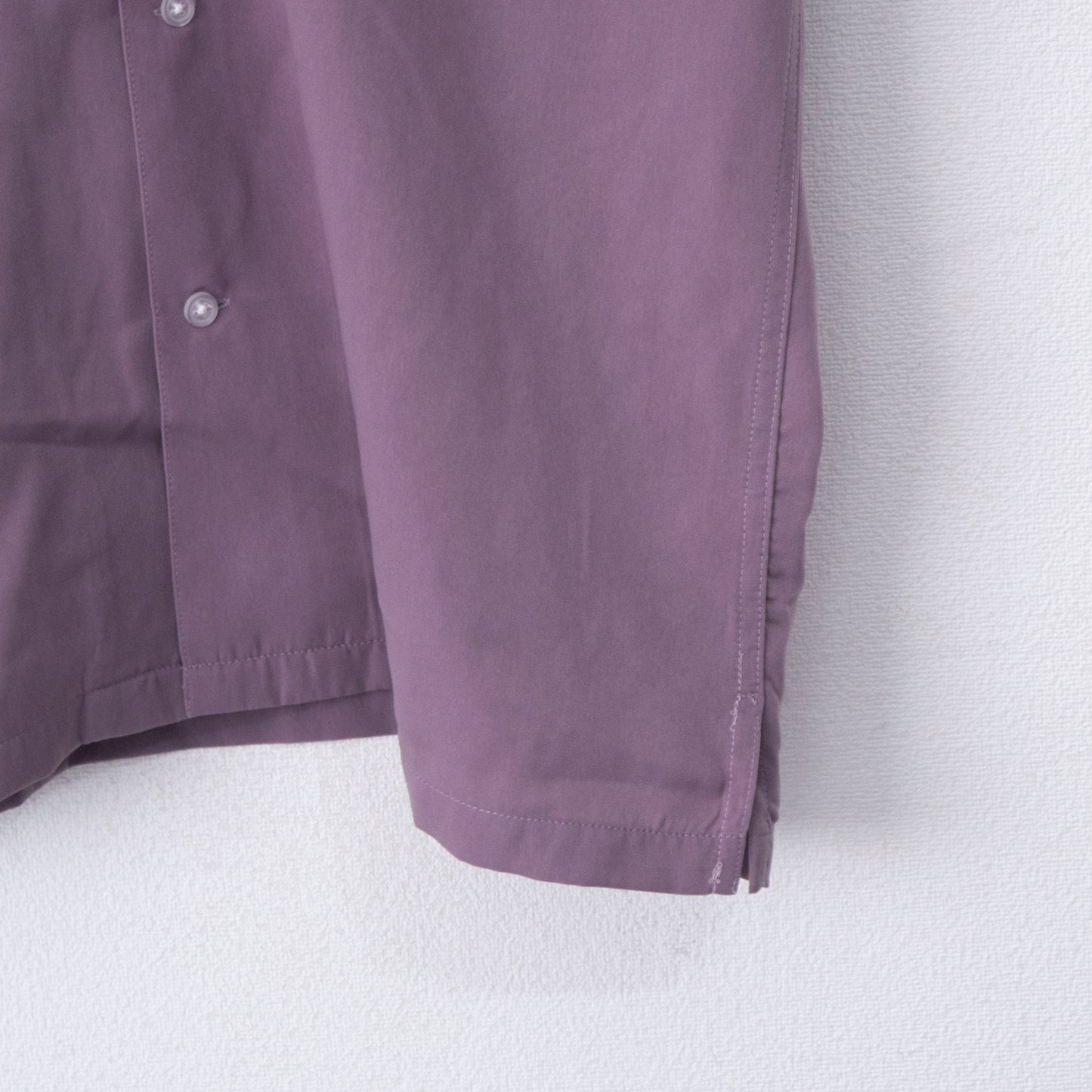 POWER TO THE PEOPLE JAPAN Series MANEKINEKO Open-Collar Short-Sleeve Shirt in PINK PURPLE