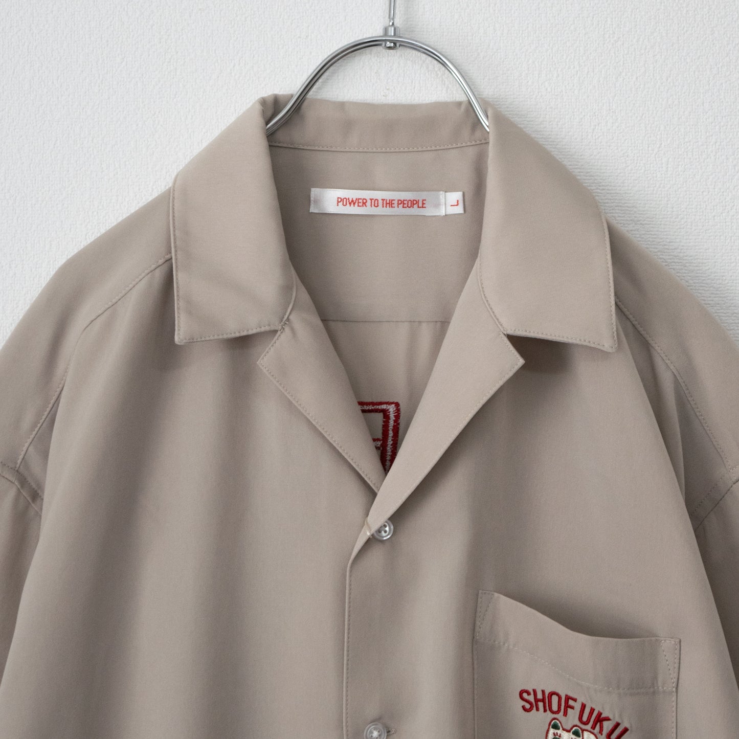 POWER TO THE PEOPLE JAPAN Series MANEKINEKO 開襟 半袖シャツ IVORY