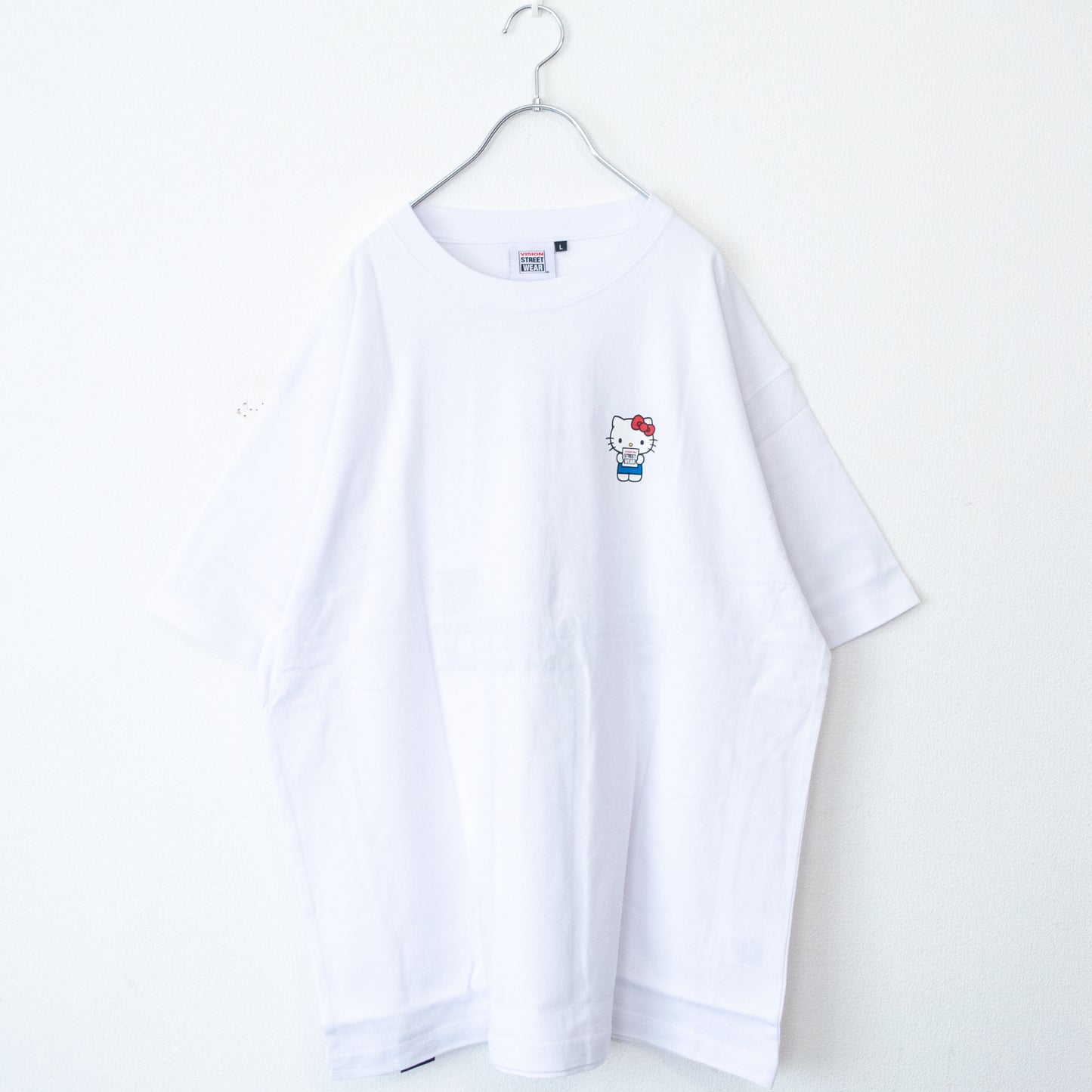 VISION STREET WEAR Sanrio Hello Kitty T-shirt WHITE