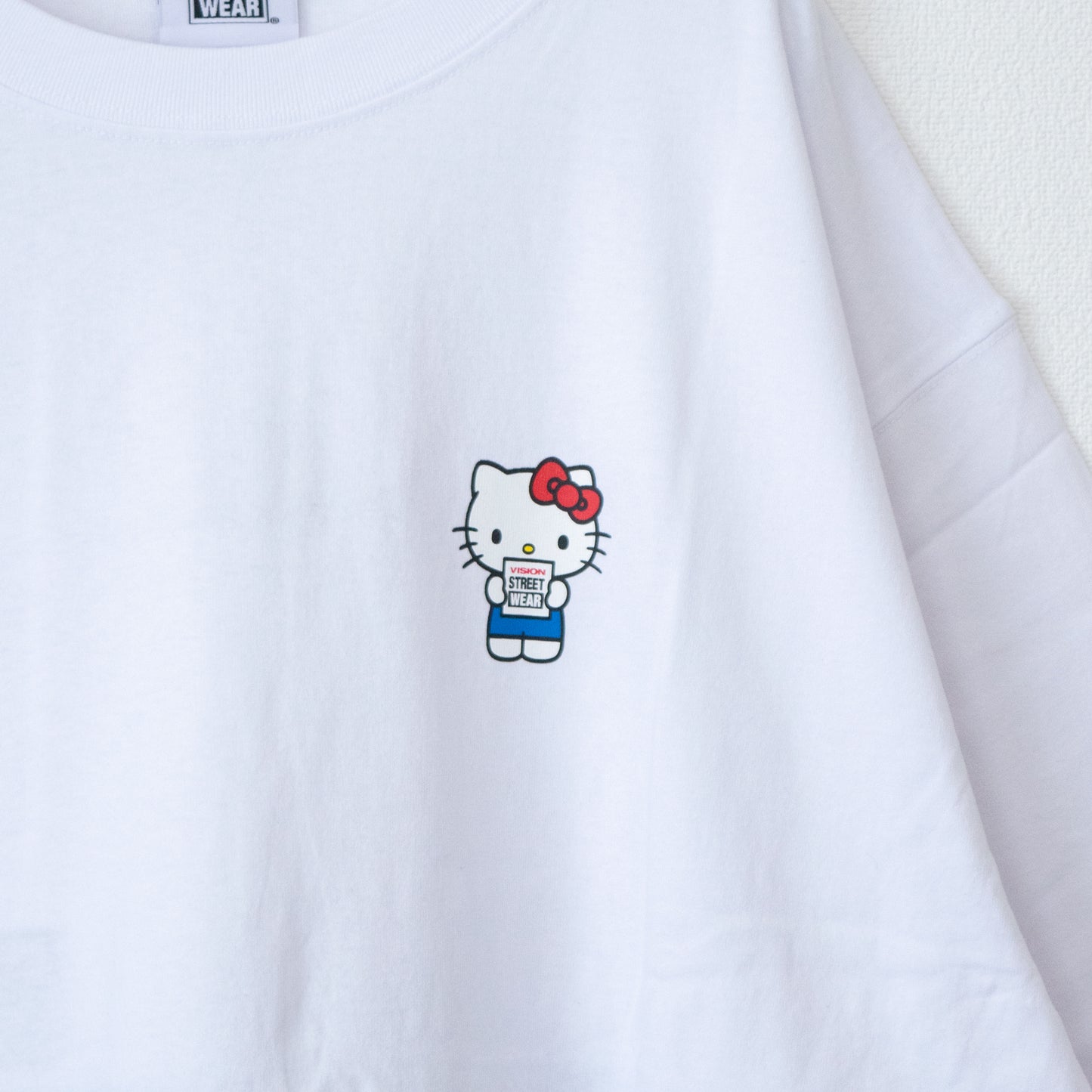 VISION STREET WEAR Sanrio Hello Kitty T-shirt WHITE