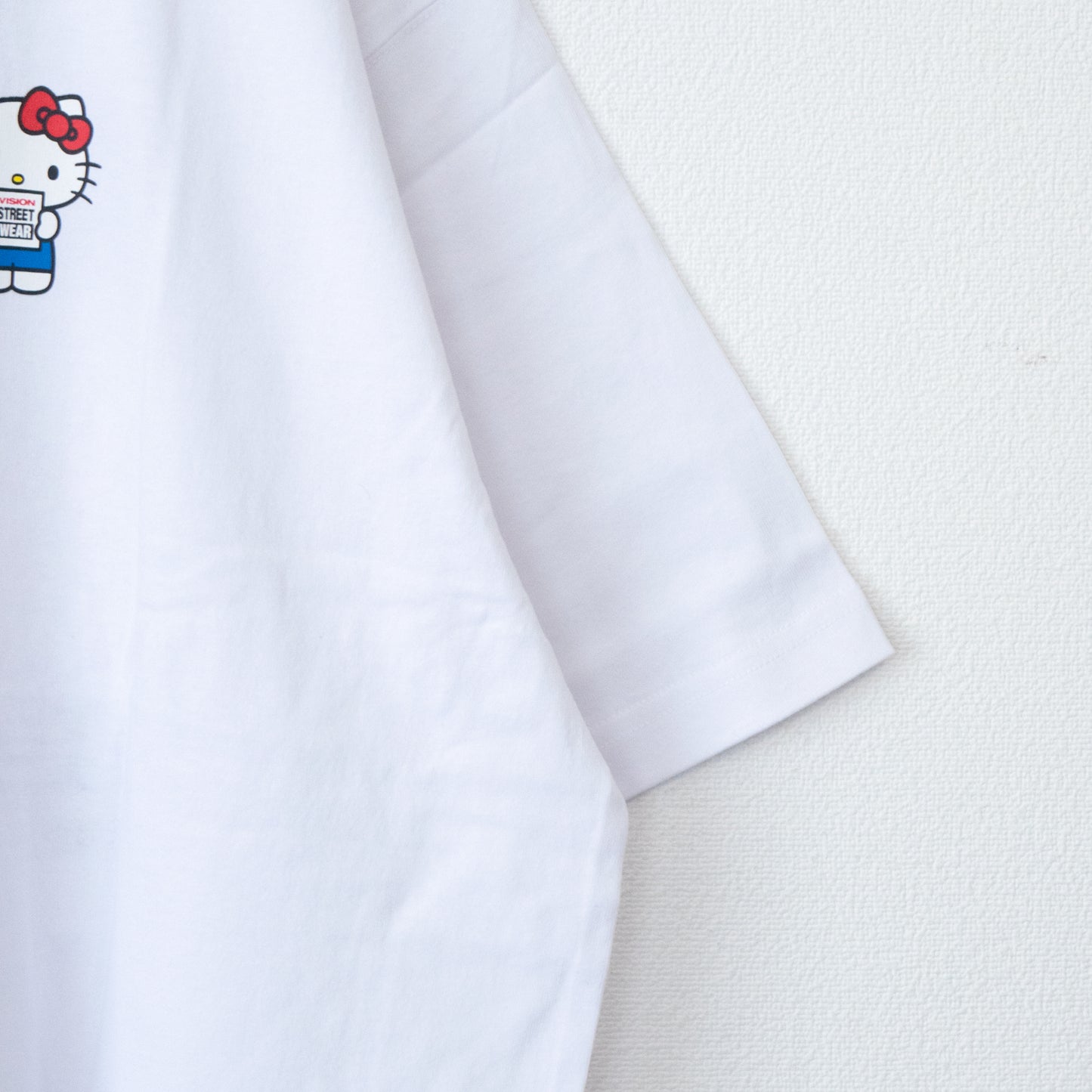 VISION STREET WEAR Sanrio Hello Kitty T-shirt WHITE