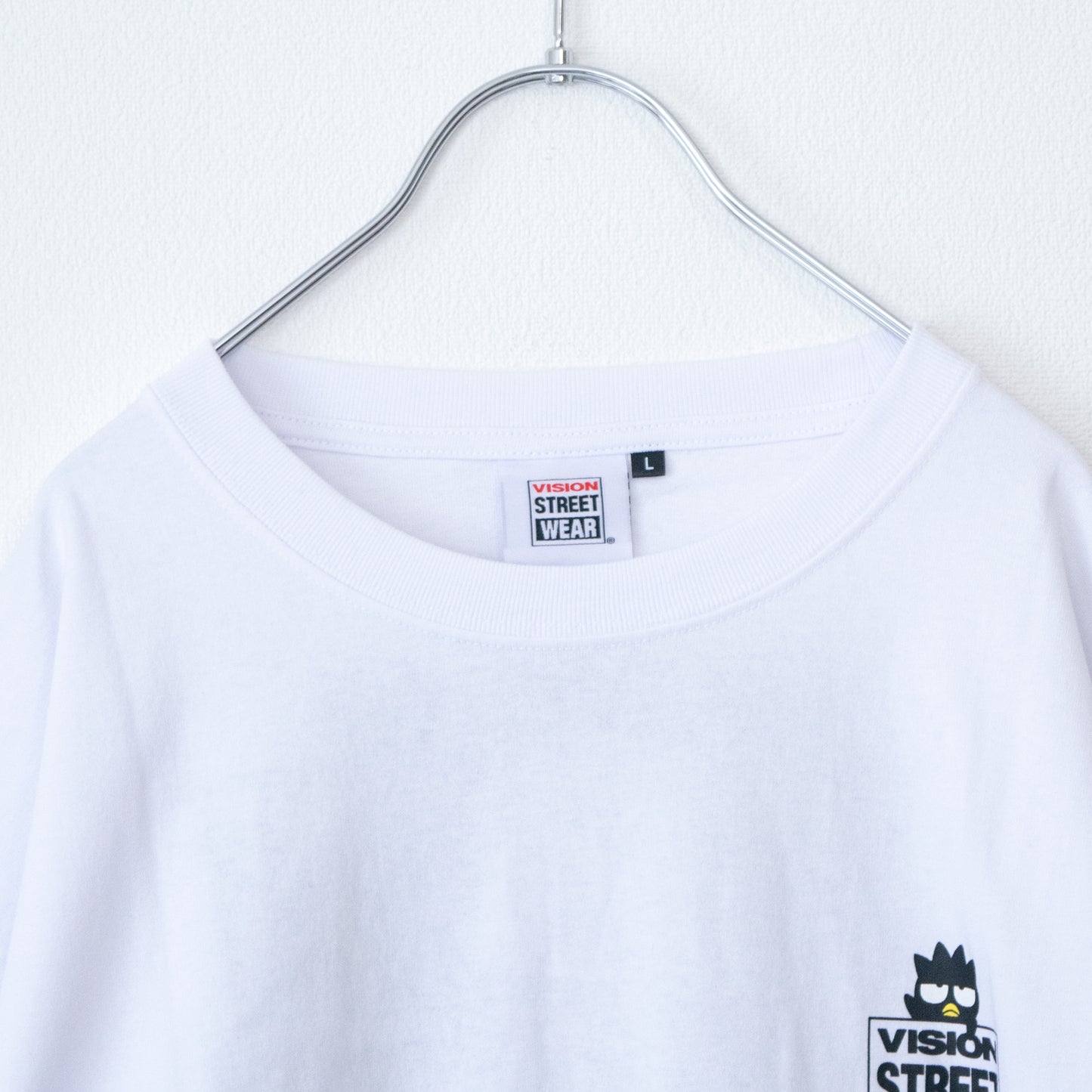 VISION STREET WEAR Sanrio Badtz-maru T-shirt WHITE