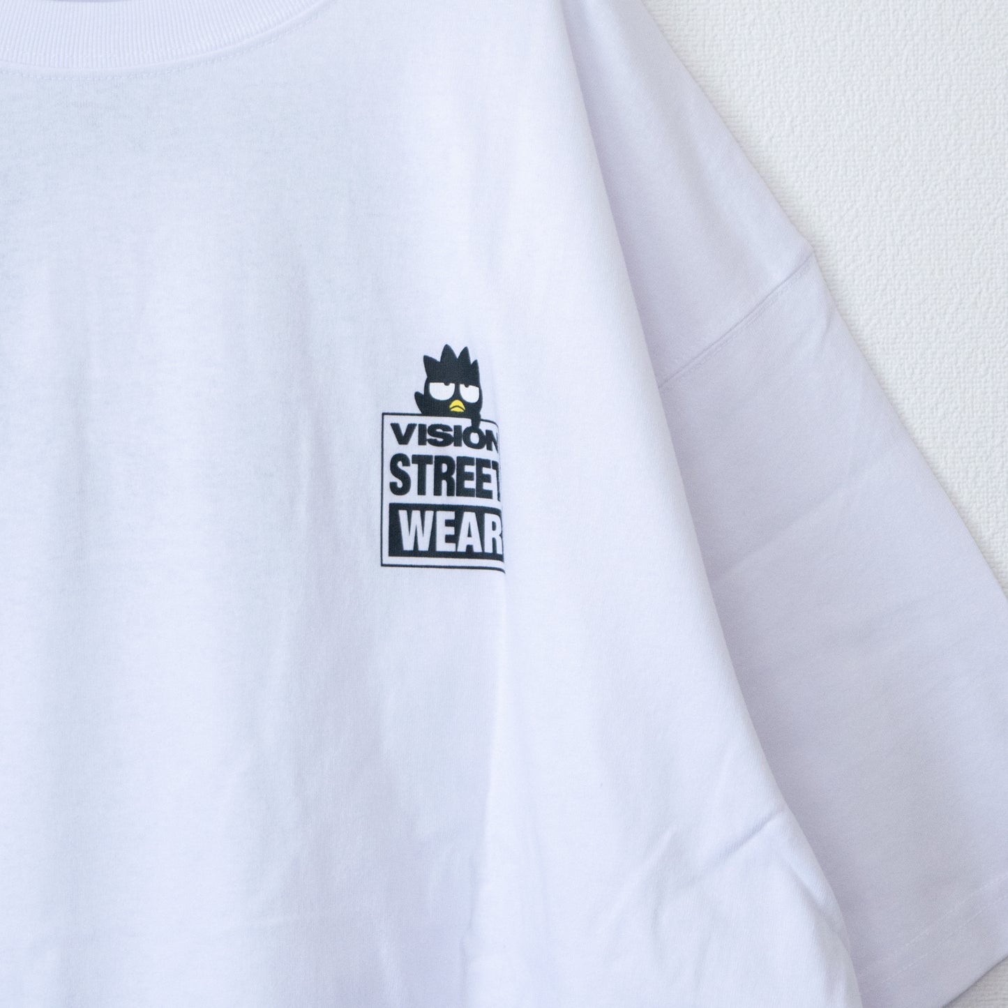 VISION STREET WEAR Sanrio Badtz-maru T-shirt WHITE