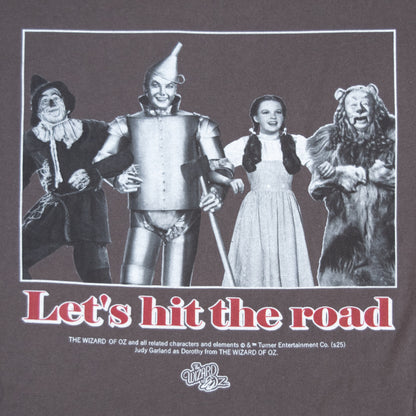 オズの魔法使 バック プリント Tシャツ CHARCOAL