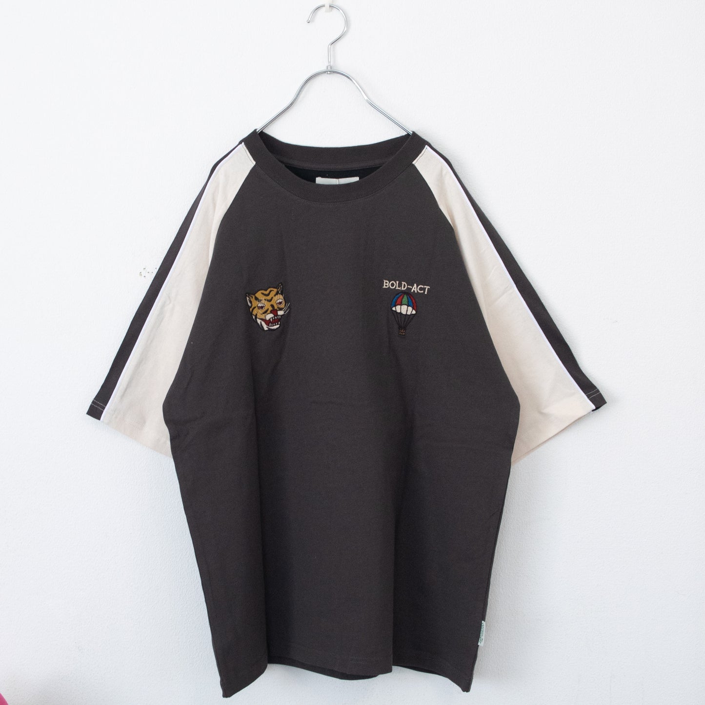 POWER TO THE PEOPLE 虎＆龍刺繍 スカジャンTシャツ CHARCOAL