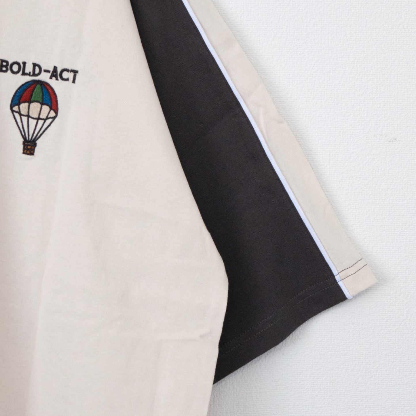 POWER TO THE PEOPLE 虎＆龍刺繍 スカジャンTシャツ IVORY