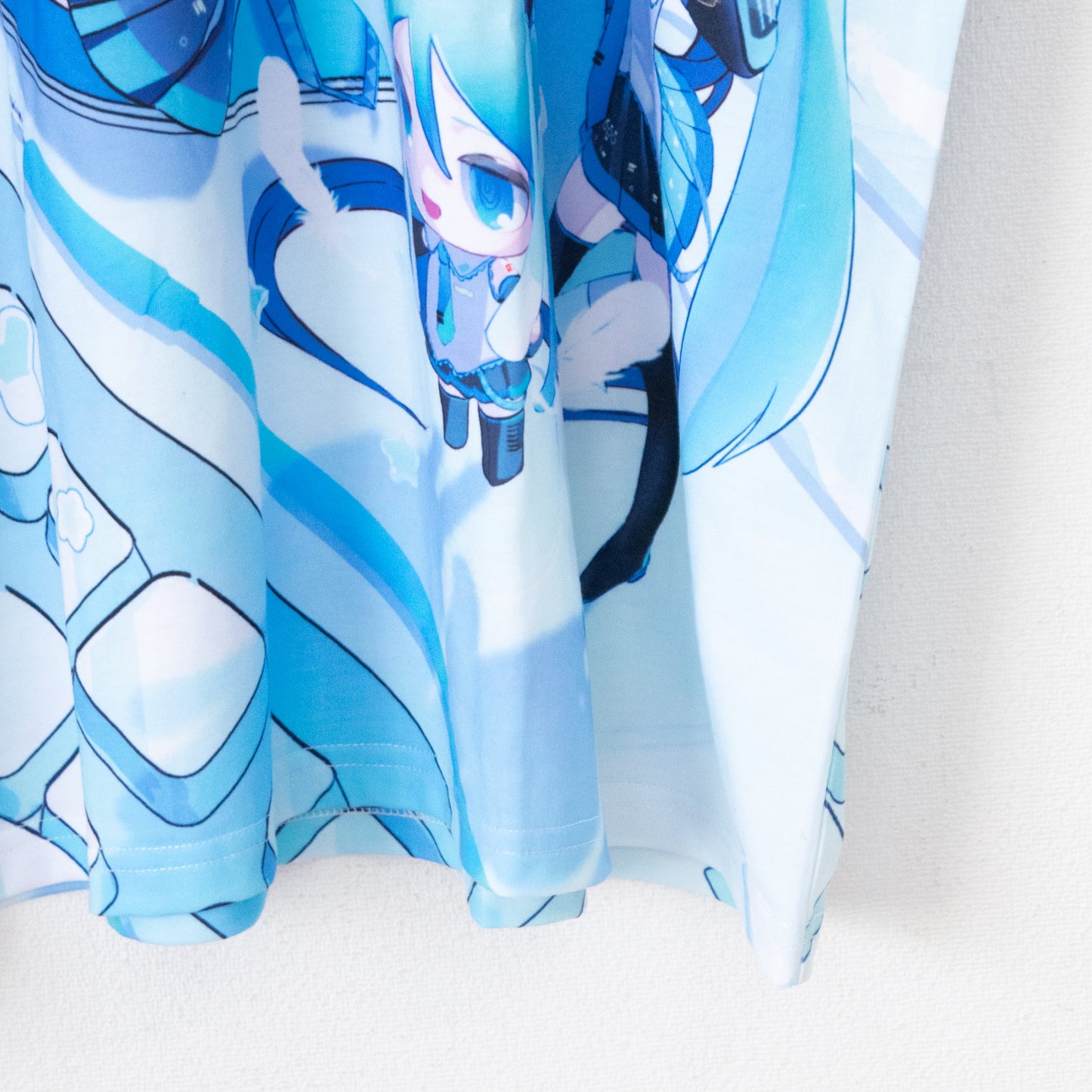 ACDC RAG Hatsune Miku Collaboration Series JCT-HM-HT-01 Huge T-Shirt WHITE