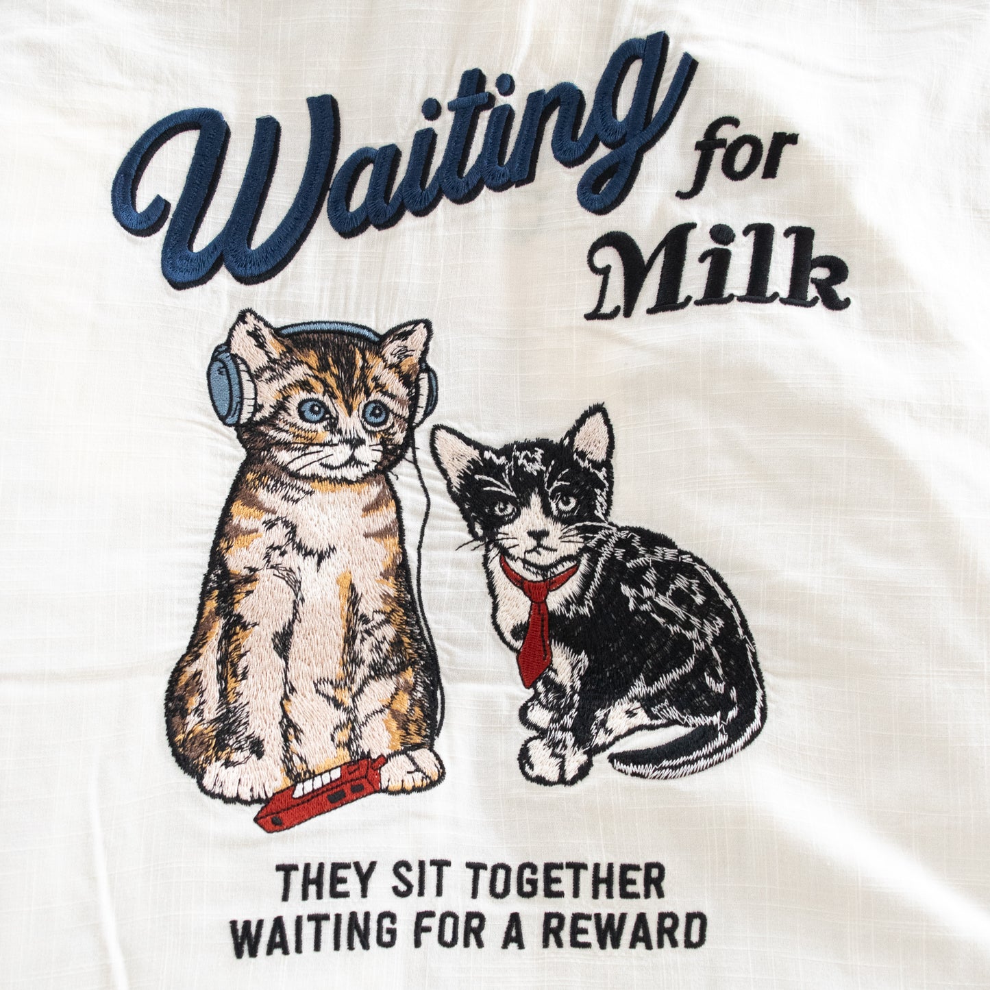 POWER TO THE PEOPLE CAT 麻ライク 刺繍 シャツ WHITE