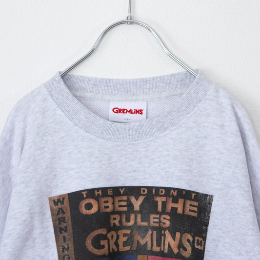 GREMLINS Gizmo Vintage Graphic Sweatshirt Gray