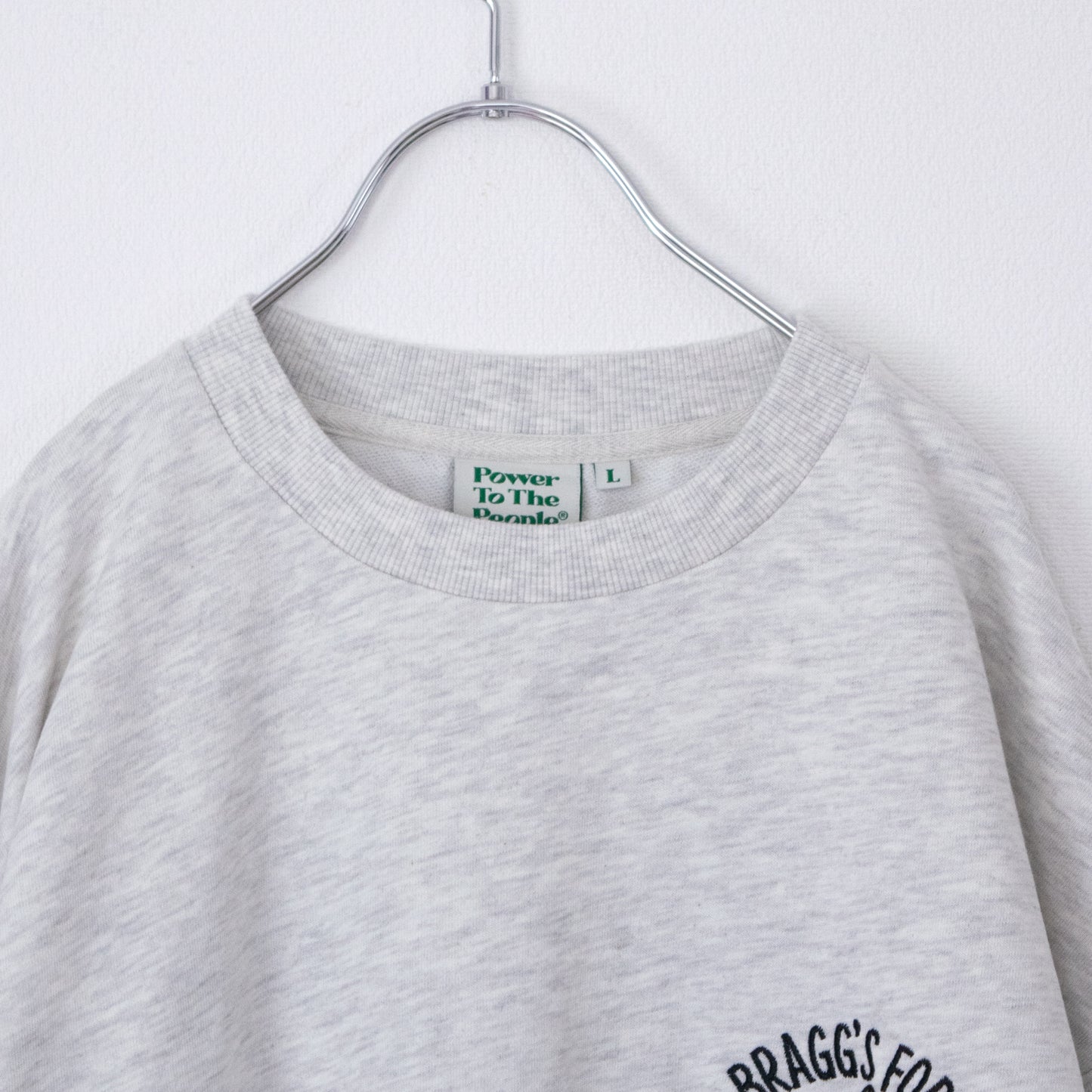 POWER TO THE PEOPLE TIGER Embroidered Sweatshirt in Kinari White