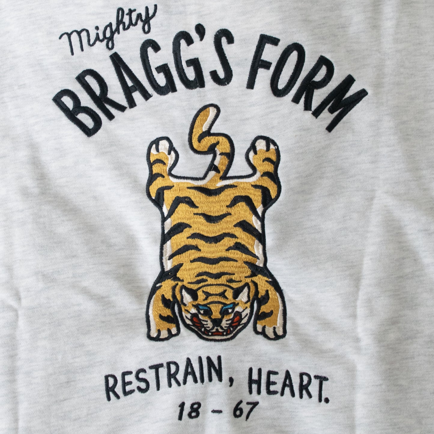 POWER TO THE PEOPLE TIGER ZIP hoodie in KINARI WHITE