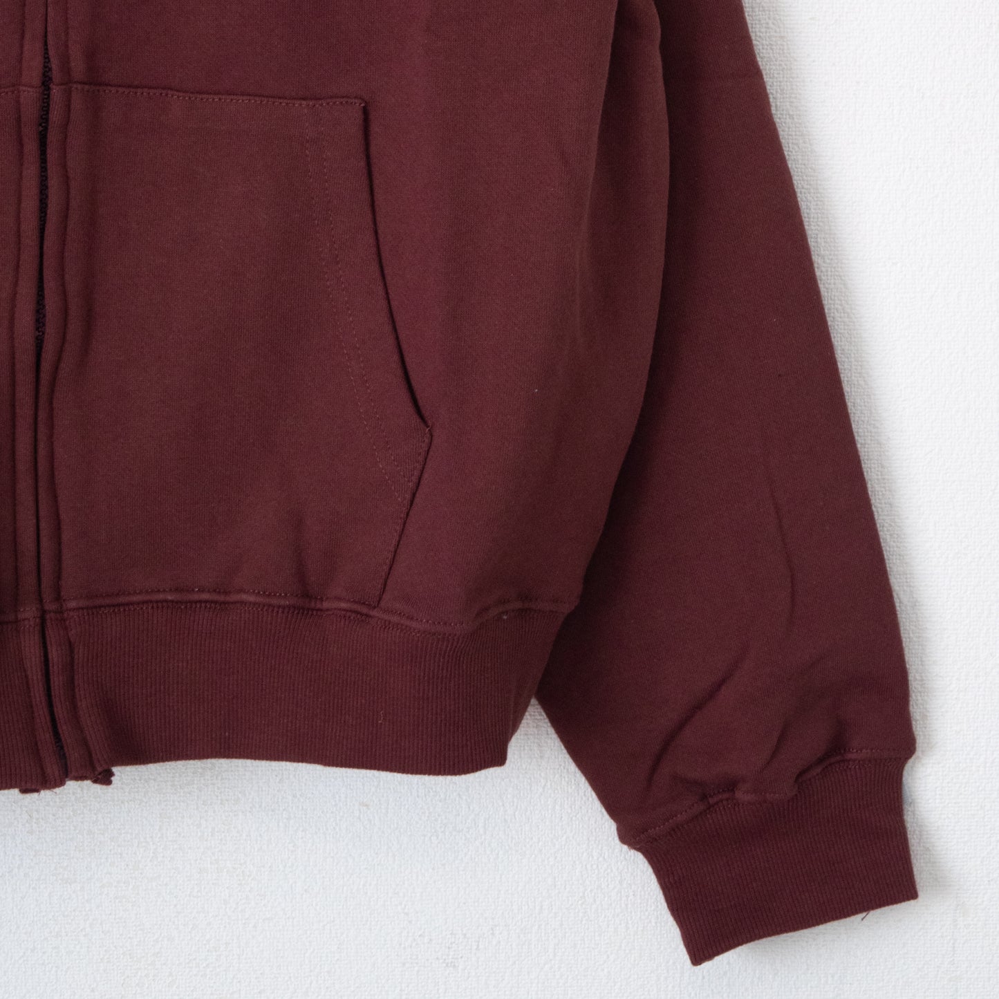 GREMLINS Gremlins Gizmo Doodle Embroidered Zip Hoodie Wine Red