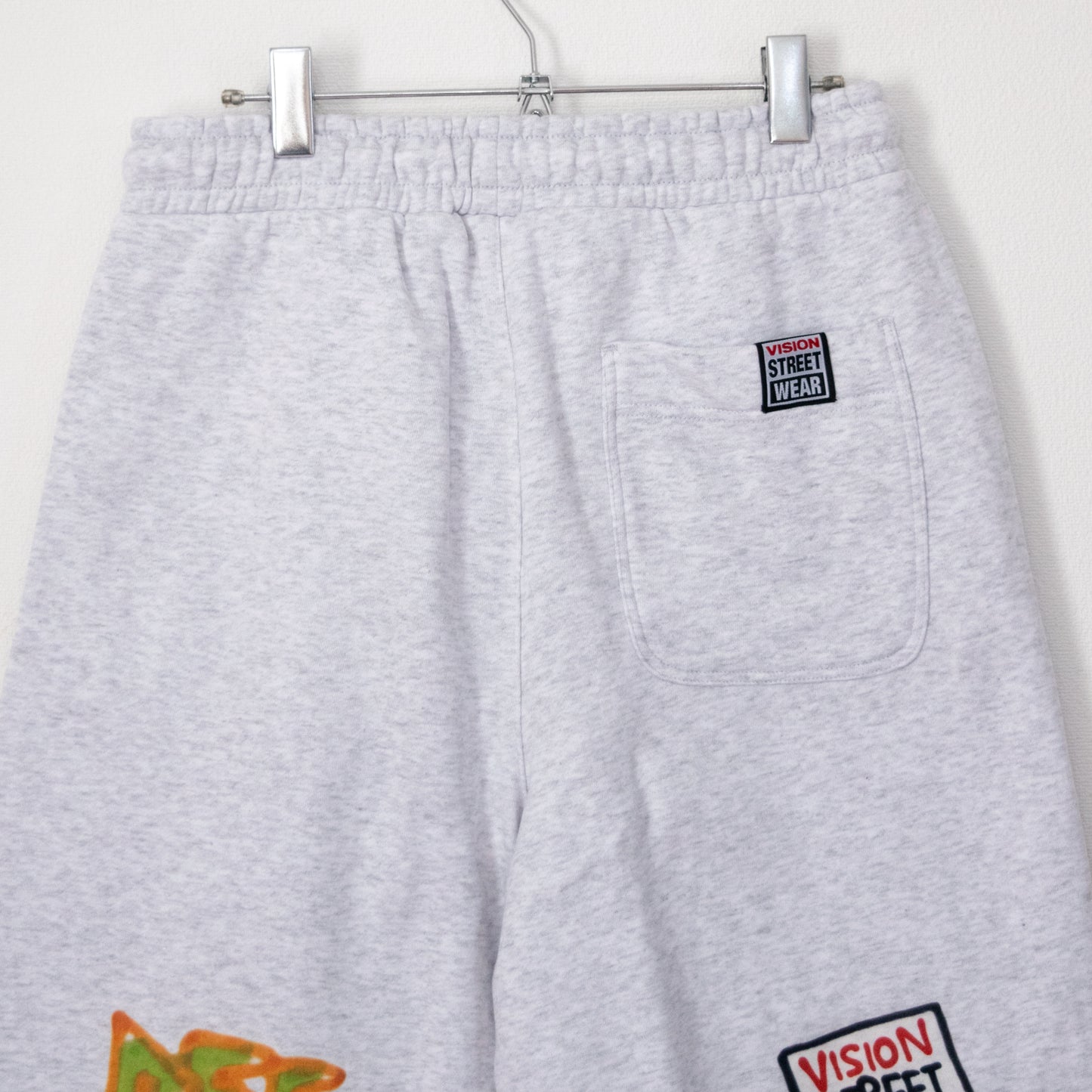 VISION STREET WEAR guernika All-Print スウェットパンツ GRAY