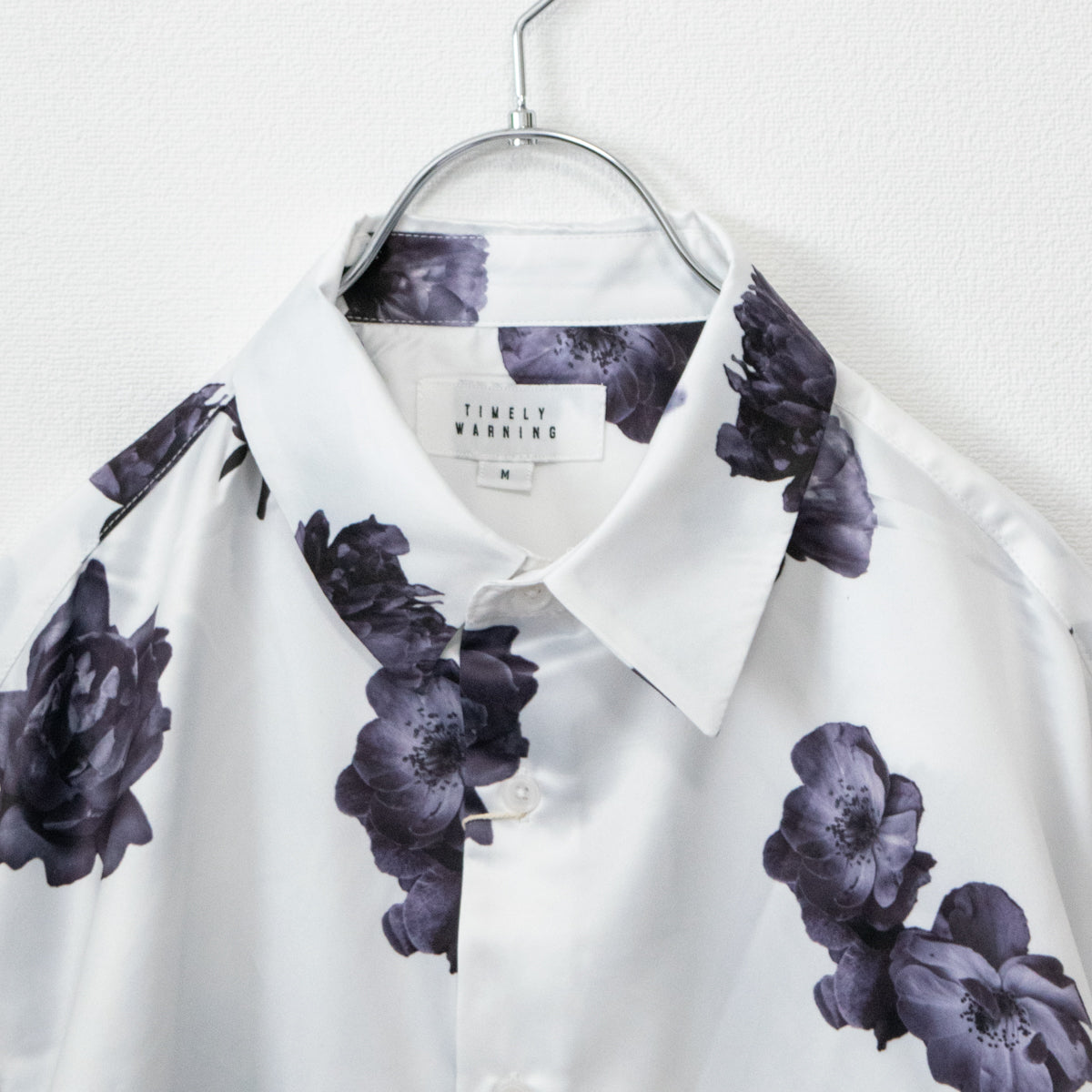 Timely Warning Flower Print Satin Short Sleeve Shirt WHITE