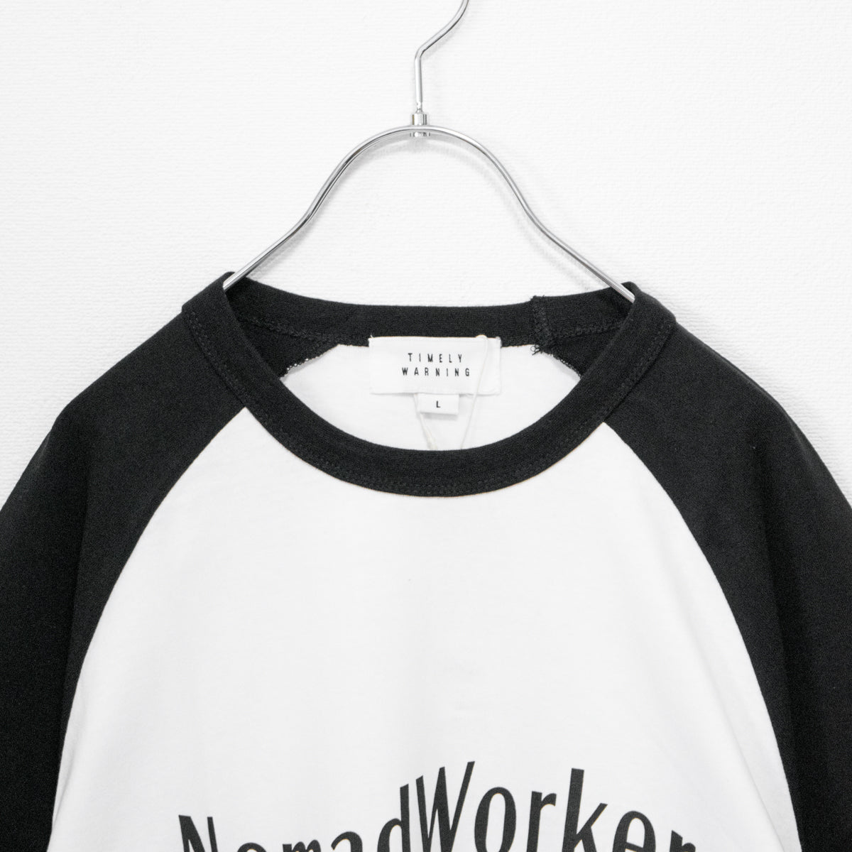 Timely Warning COW 牛 フォトプリント Tシャツ WHITE