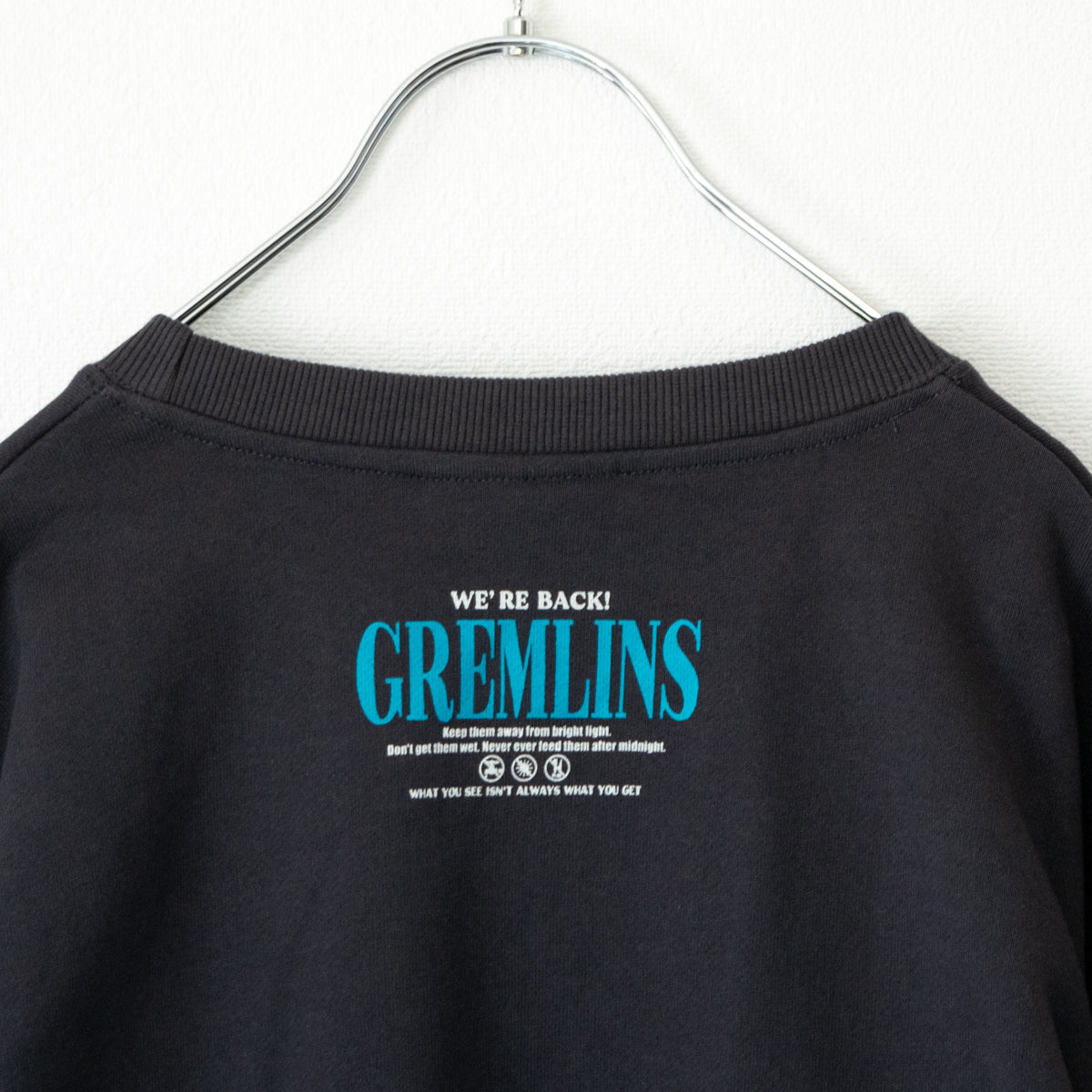 GREMLINS Gremlin Photo Print Fleece Sweatshirt Unisex CHARCOAL