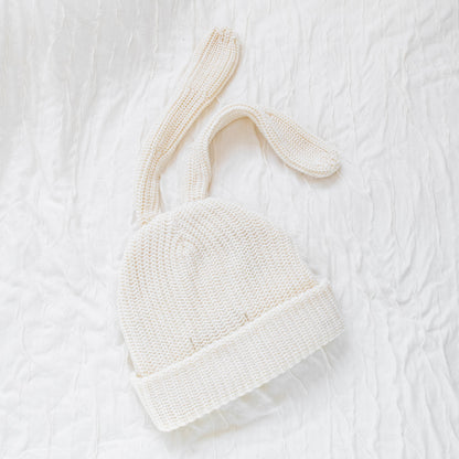 Play Boy Loves SEQUENZ Bunny Beanie Rabbit Ears Knit Hat WHITE