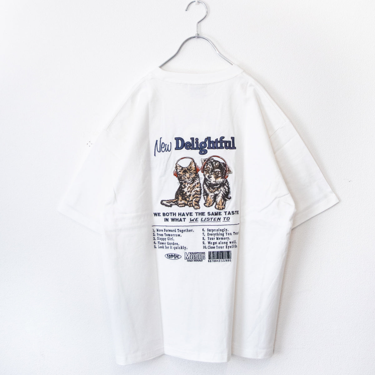 DOG &amp; CAT Inuneko BACK Embroidery Short Sleeve T-Shirt WHITE