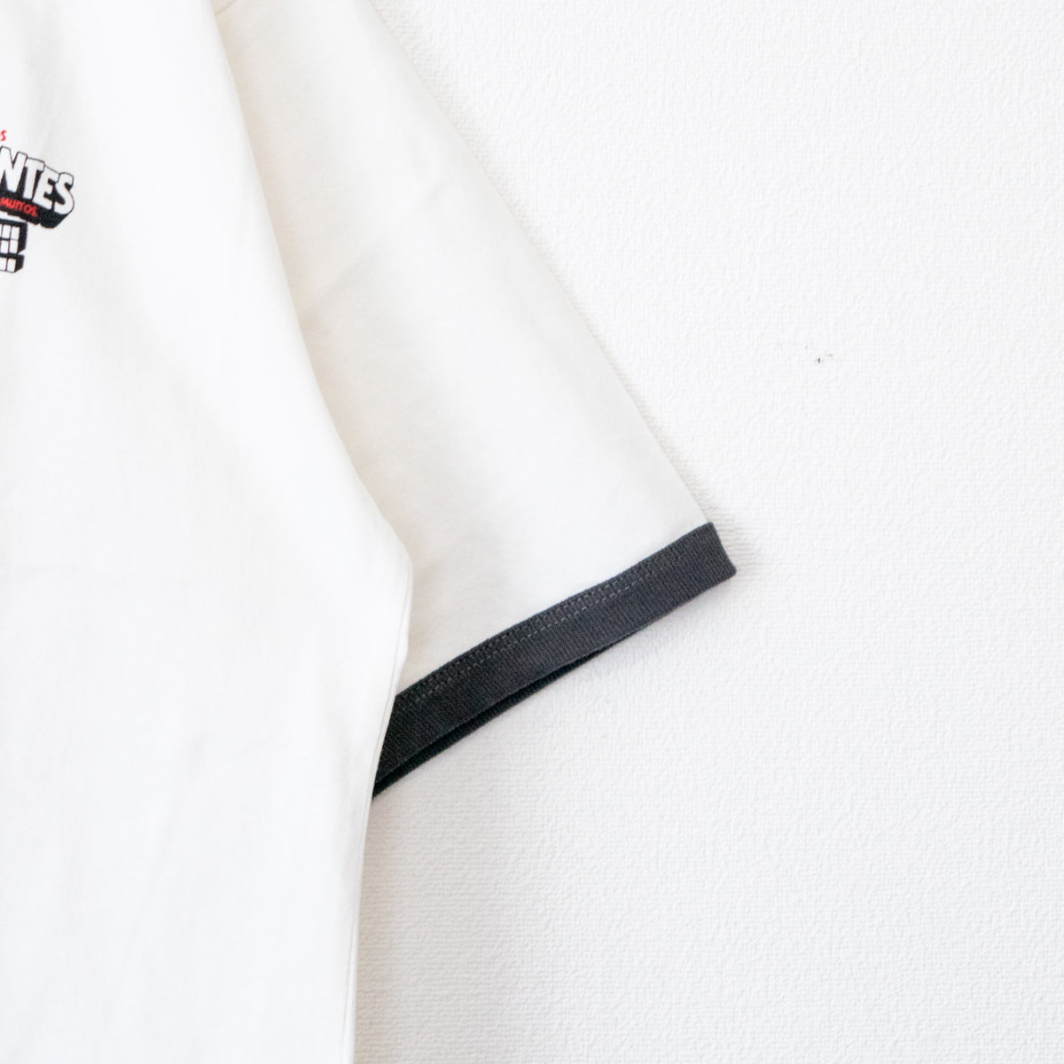 PEZ Back Print Short Sleeve Ringer T-Shirt WHITE BLACK