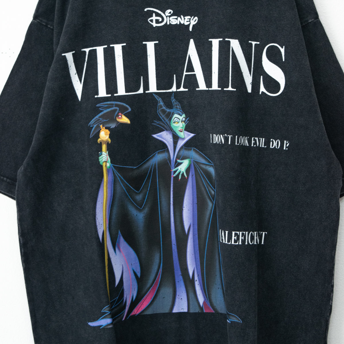 Disney ヴィランズ マガジンTシャツ マレフィセント BLACK