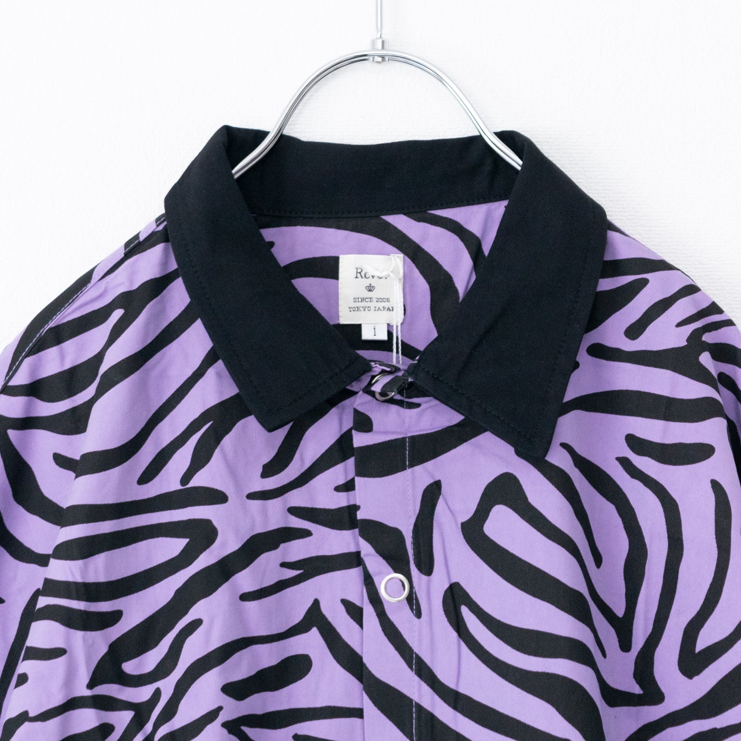 Revo. Zebra Pattern Cleric Short Sleeve Shirt PURPLE