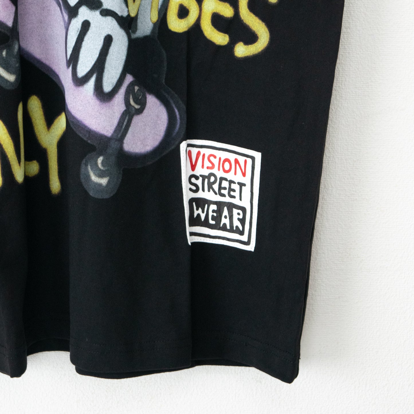 VISION STREET WEAR guernika VISIONアートTシャツ BLACK