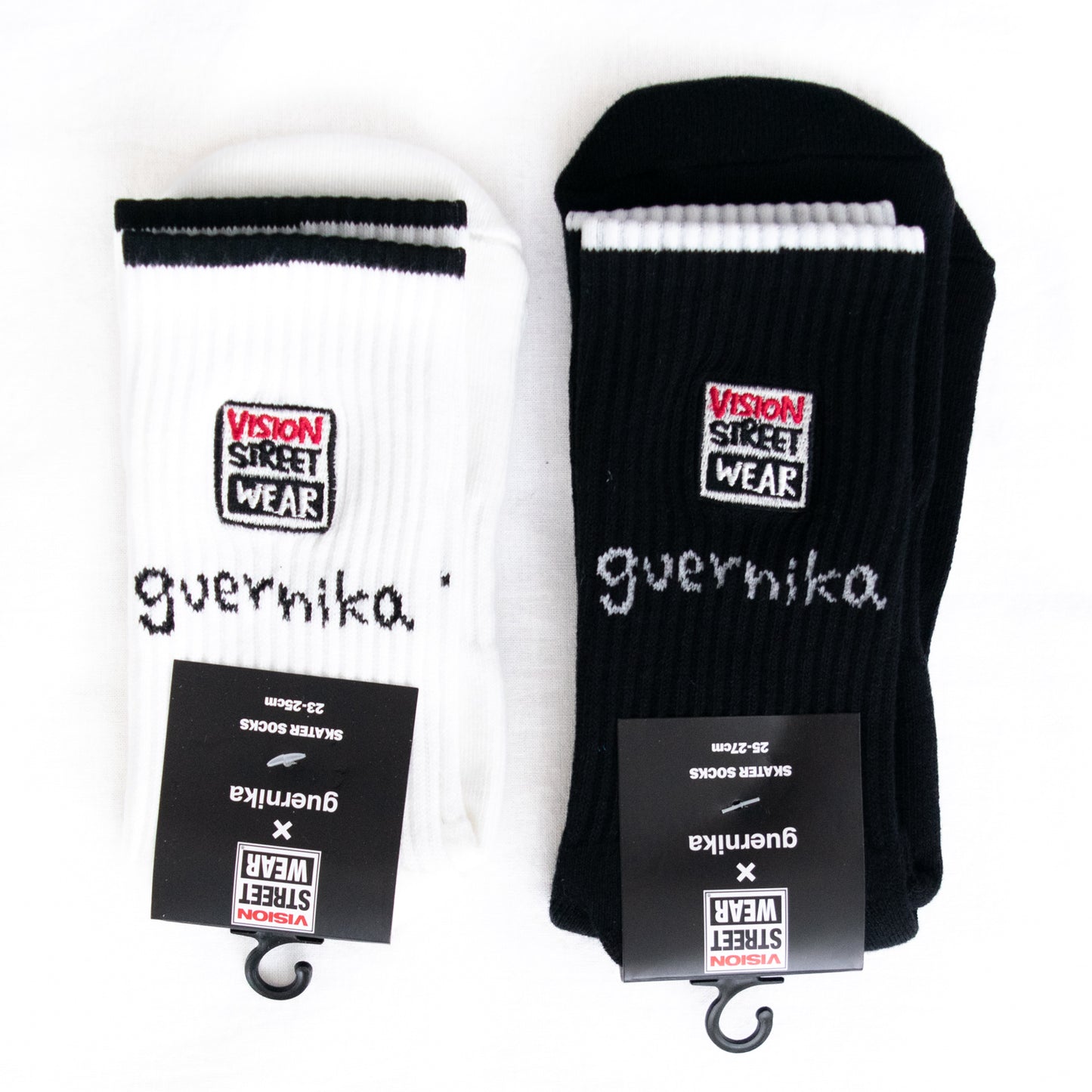 VISION STREET WEAR guernika Mag Logo Socks WHITE