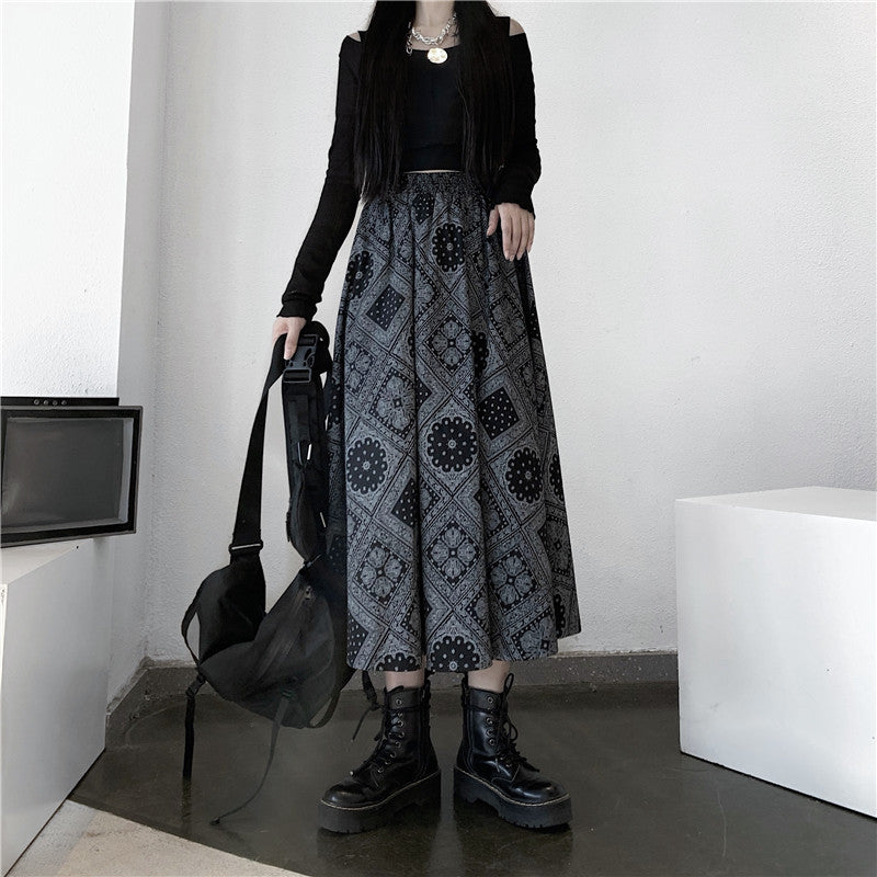 Bandana print long skirt BLACK