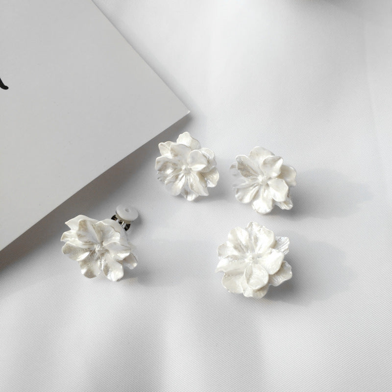 White Floral Stud Earrings WHITE