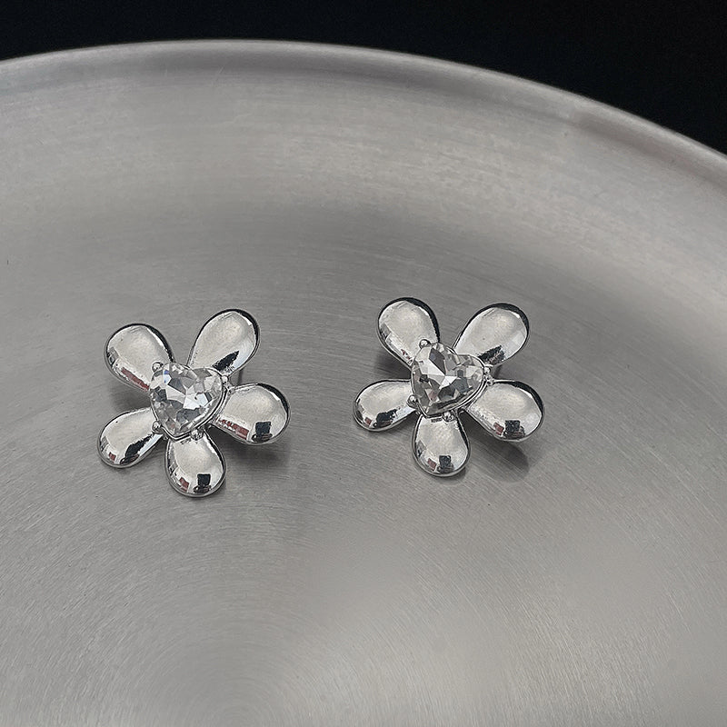 Heart Flower Stud Earrings SILVER